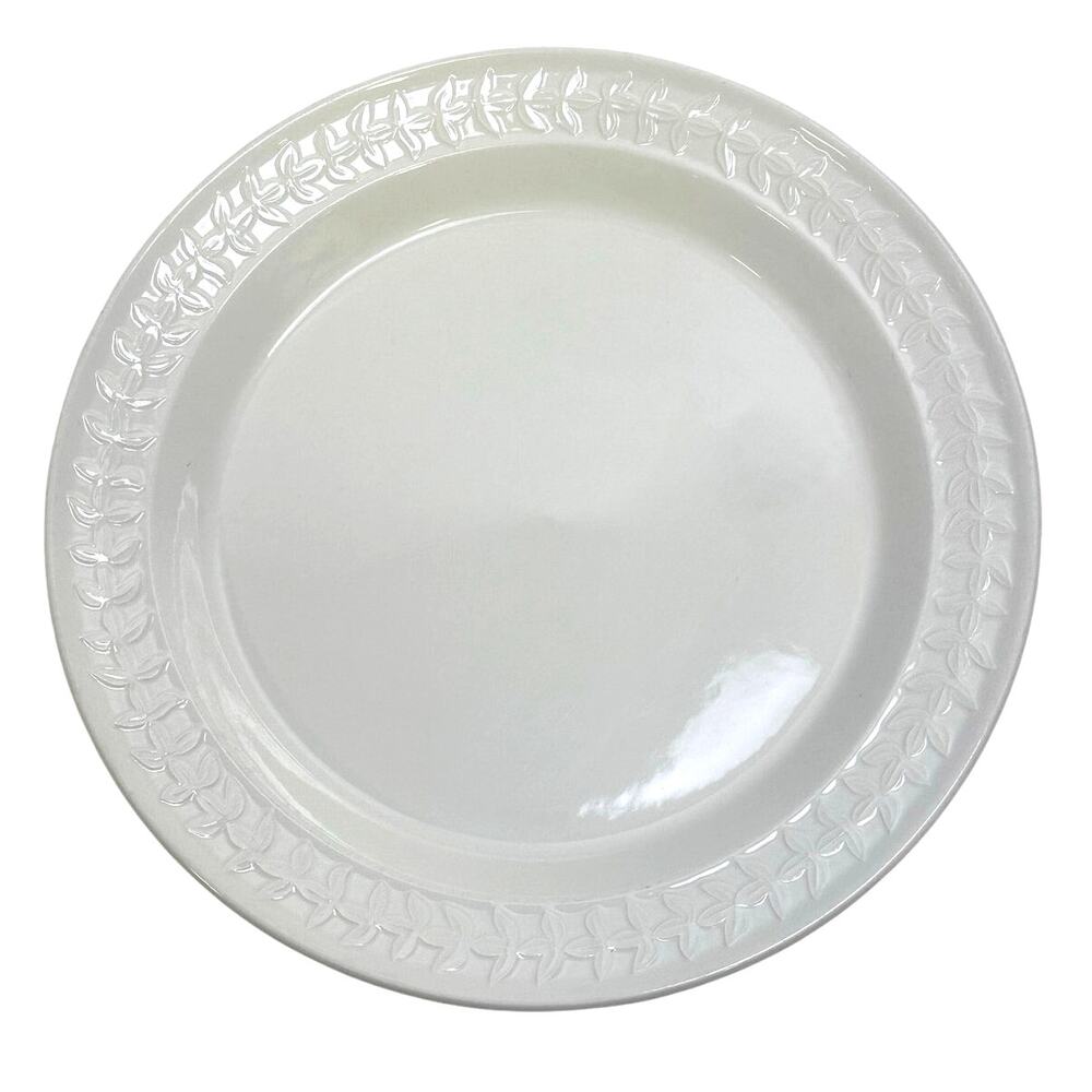 Portmeirion 1998-2006 Retired 'Options' Embossed Smooth Laurel Rim Dinner Plate